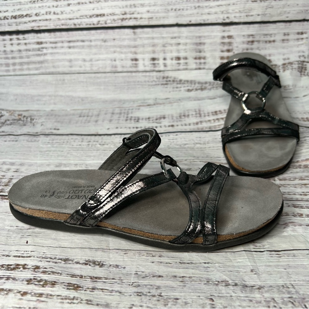 NAOT Carmen Sandal Womens 40 Metallic Leather Metal Ring Slides 9-9.5